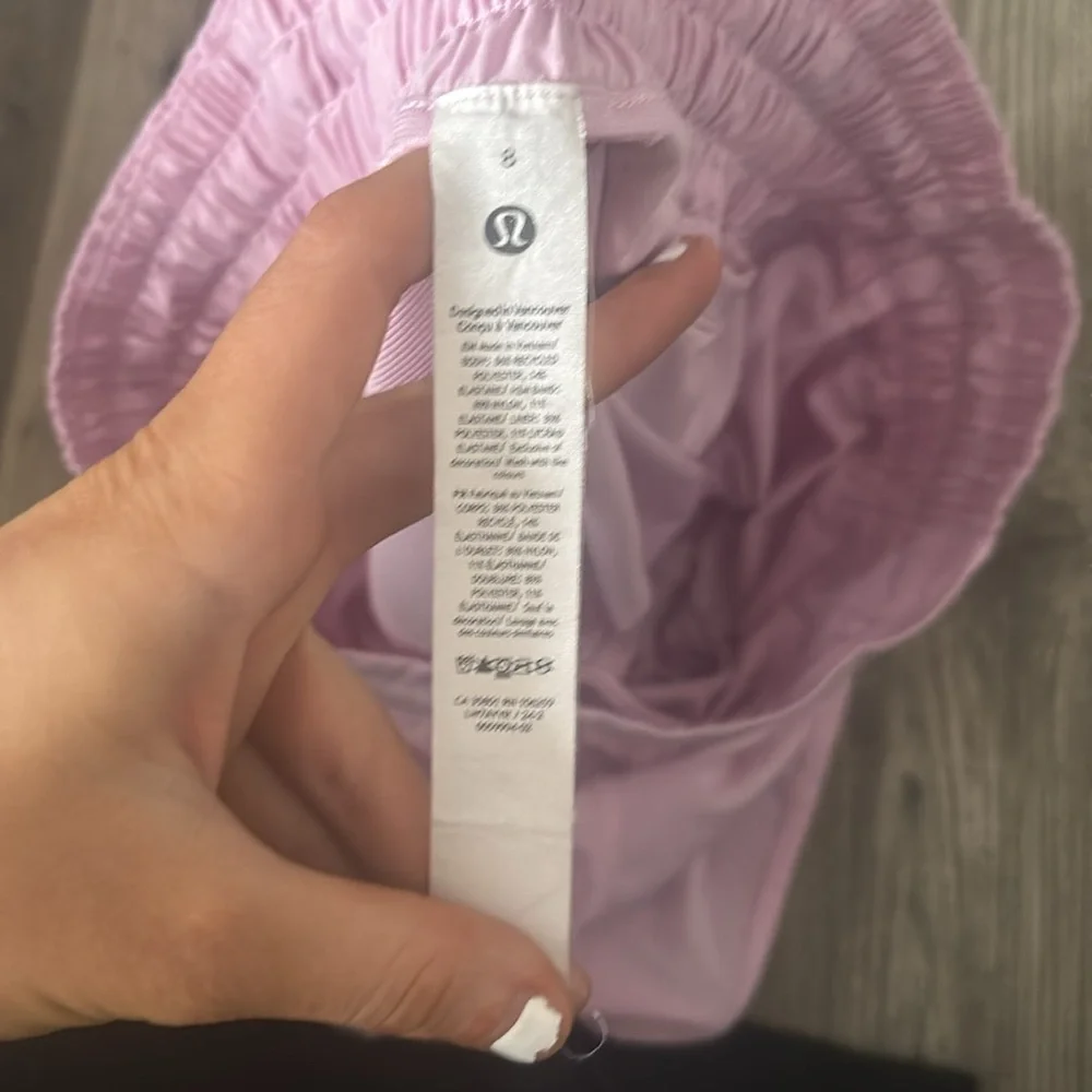 Vitapink lululemon shorts - Picture 5 of 6